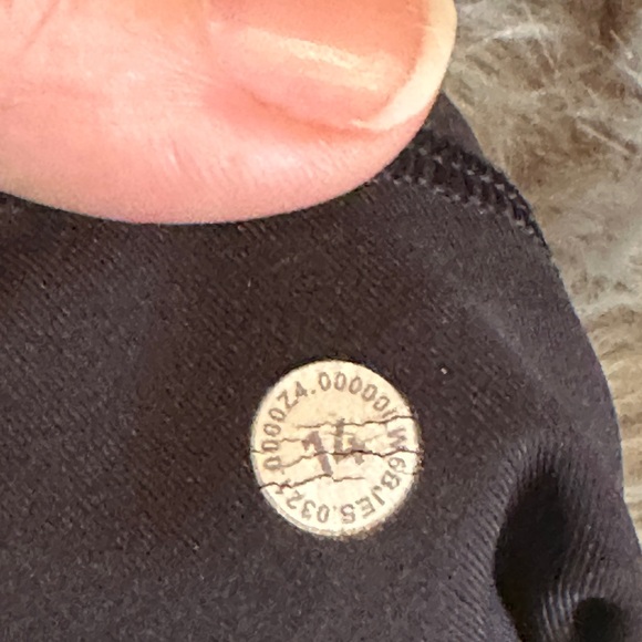 lululemon athletica Black Camo Leggings - Picture 3 of 3